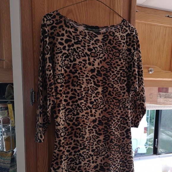 Top - Picture 3 of 4